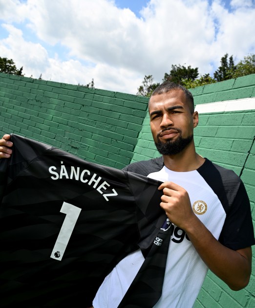 Sanchez jersey hotsell